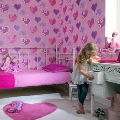 The Three Styles of Pink Wallpaper This Season.